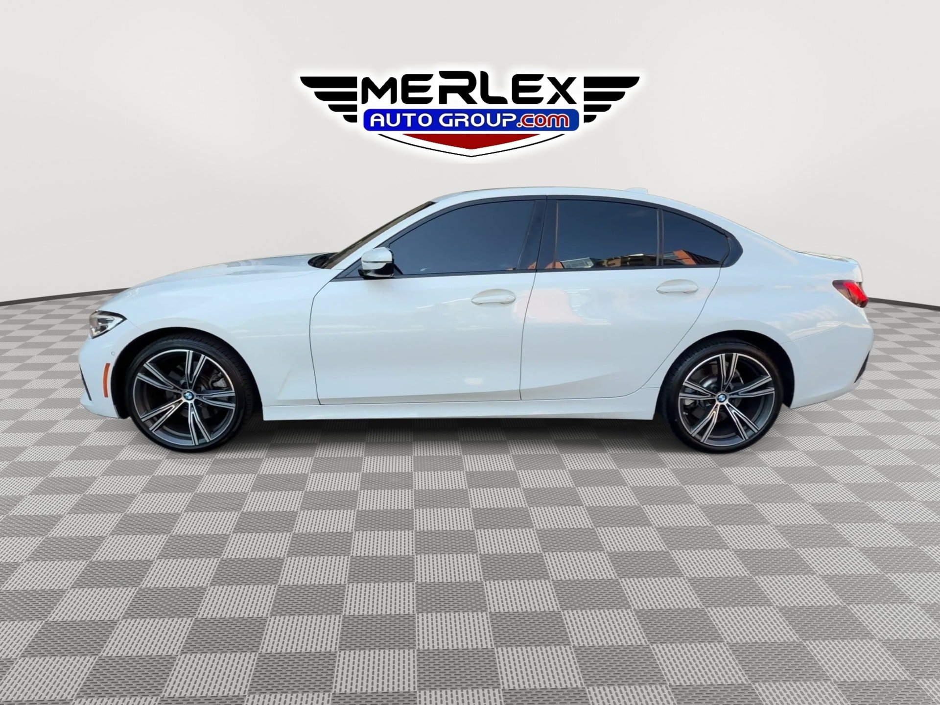 Used 2022 BMW 330i xDrive Sedan w/ Premium Package AWD/4WD image 6