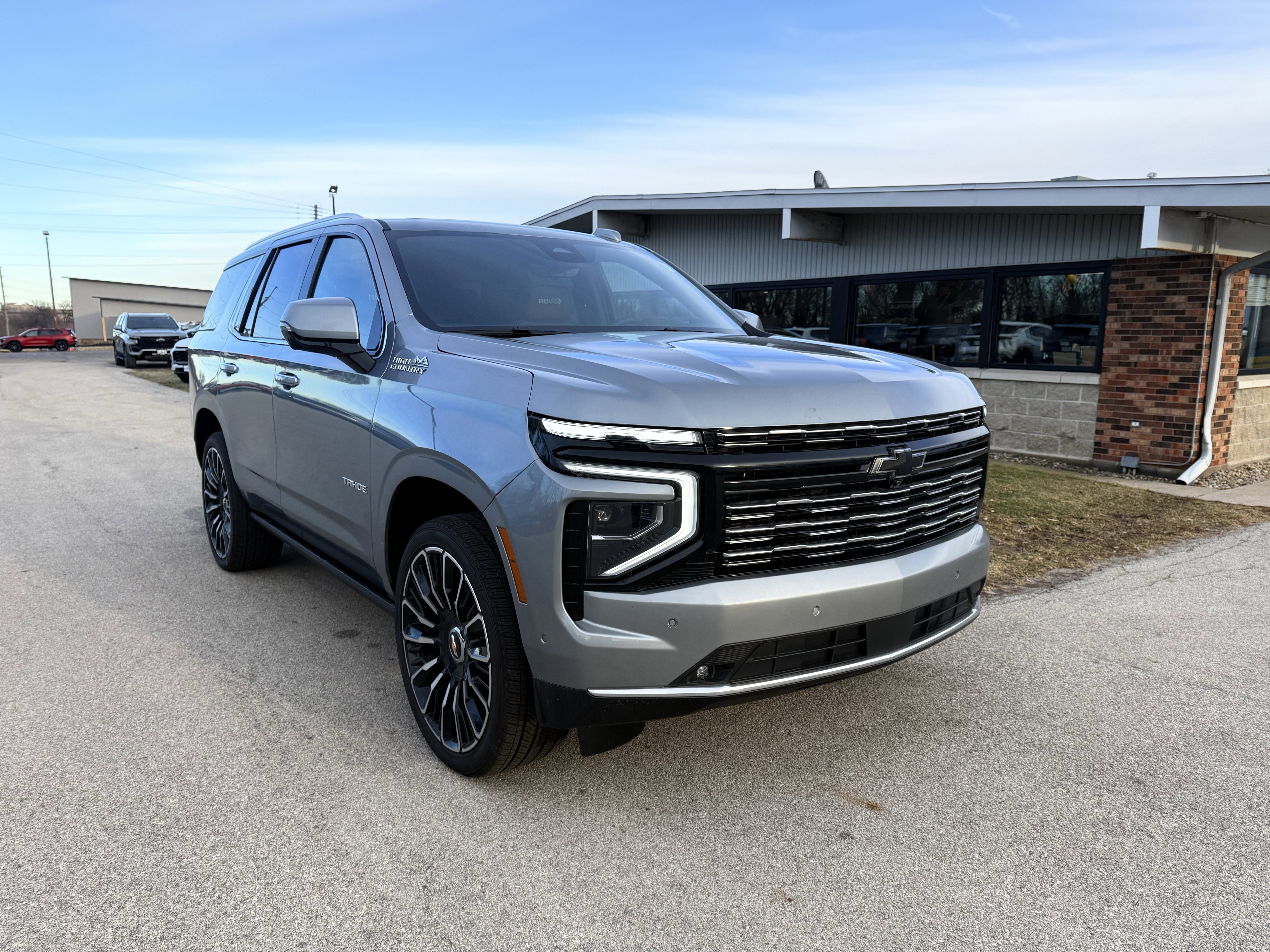 New 2025 Chevrolet Tahoe High Country AWD/4WD image 9