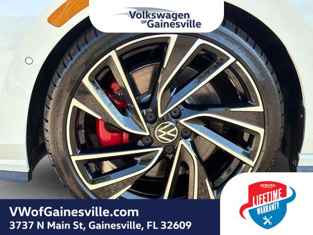 Certified 2023 Volkswagen GTI Autobahn FWD image 11