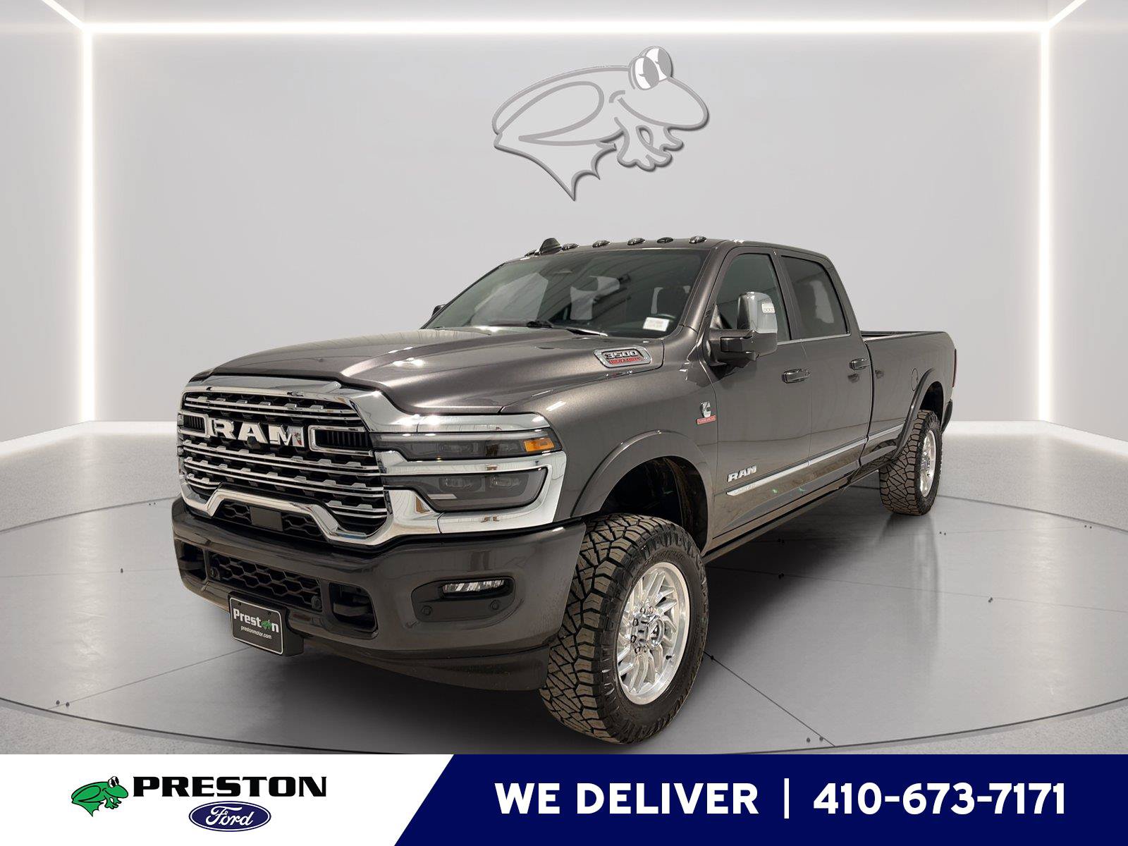 Used 2025 RAM 3500 Limited AWD/4WD image 1