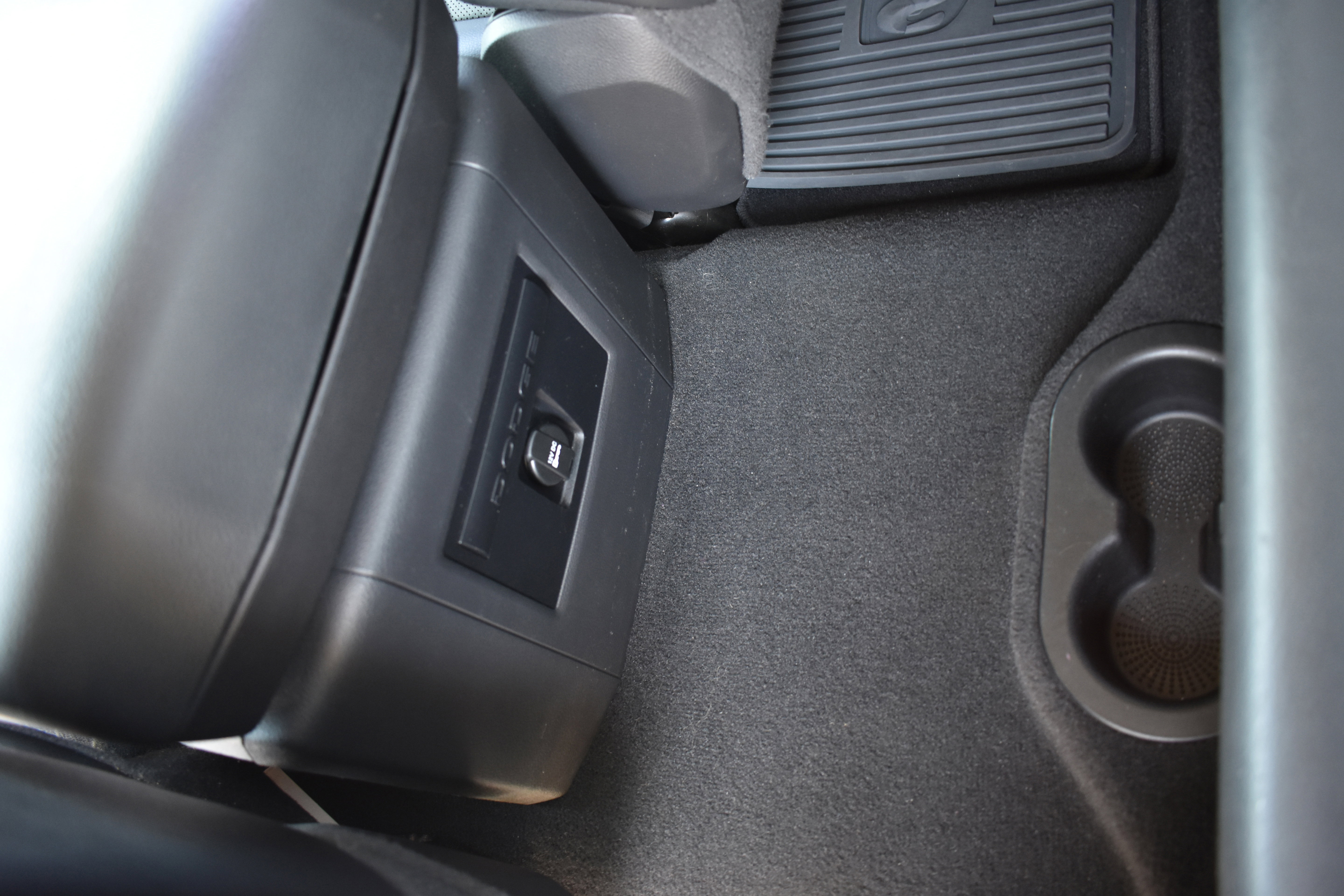 Used 2009 Dodge Ram 1500 Truck Laramie RWD image 28