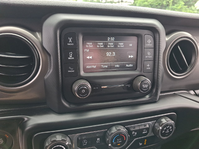 Used 2021 Jeep Gladiator Mojave AWD/4WD image 18