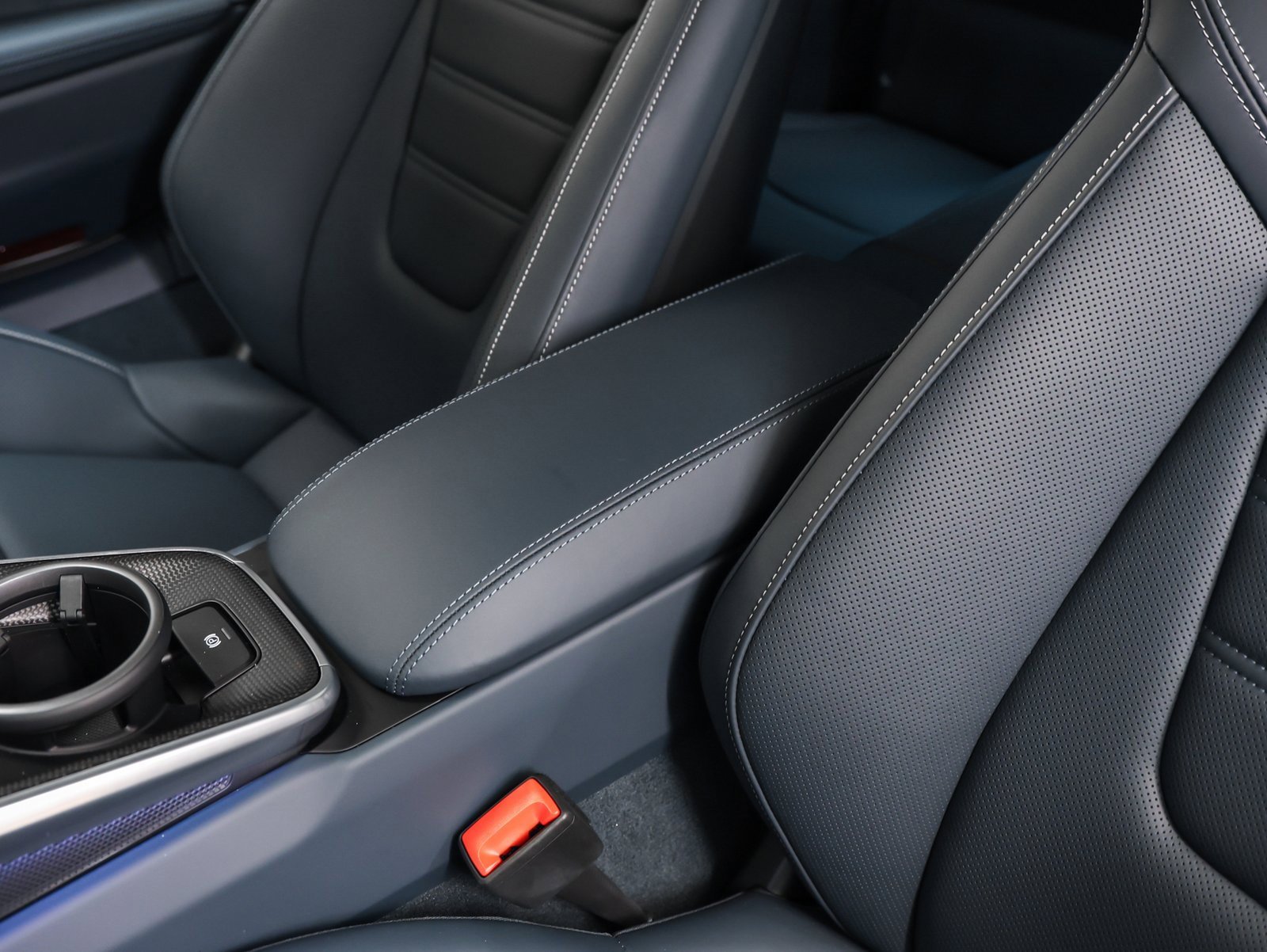 Certified 2025 Porsche 911 Turbo S image 59