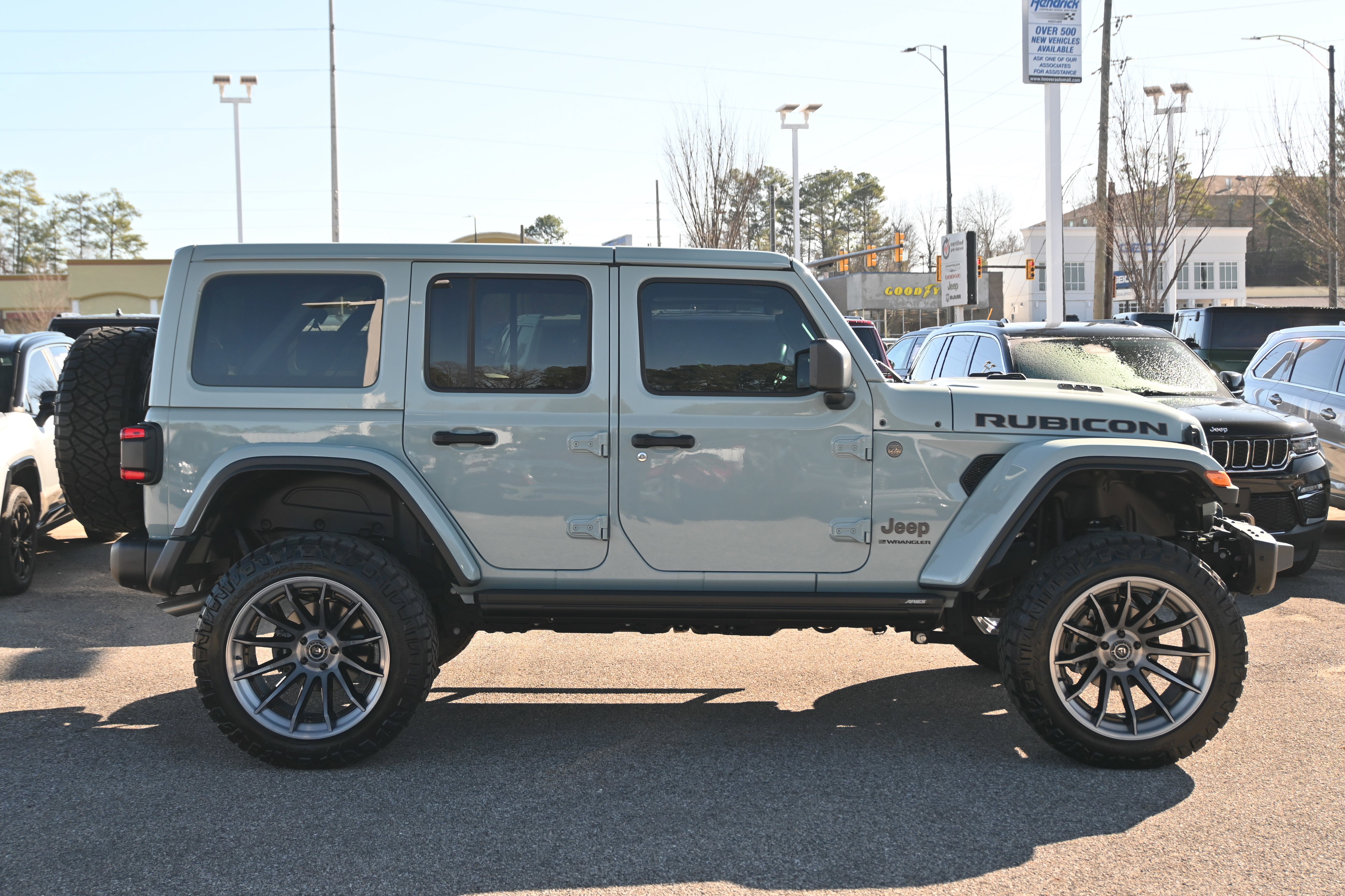 Used 2024 Jeep Wrangler Rubicon 392 image 16