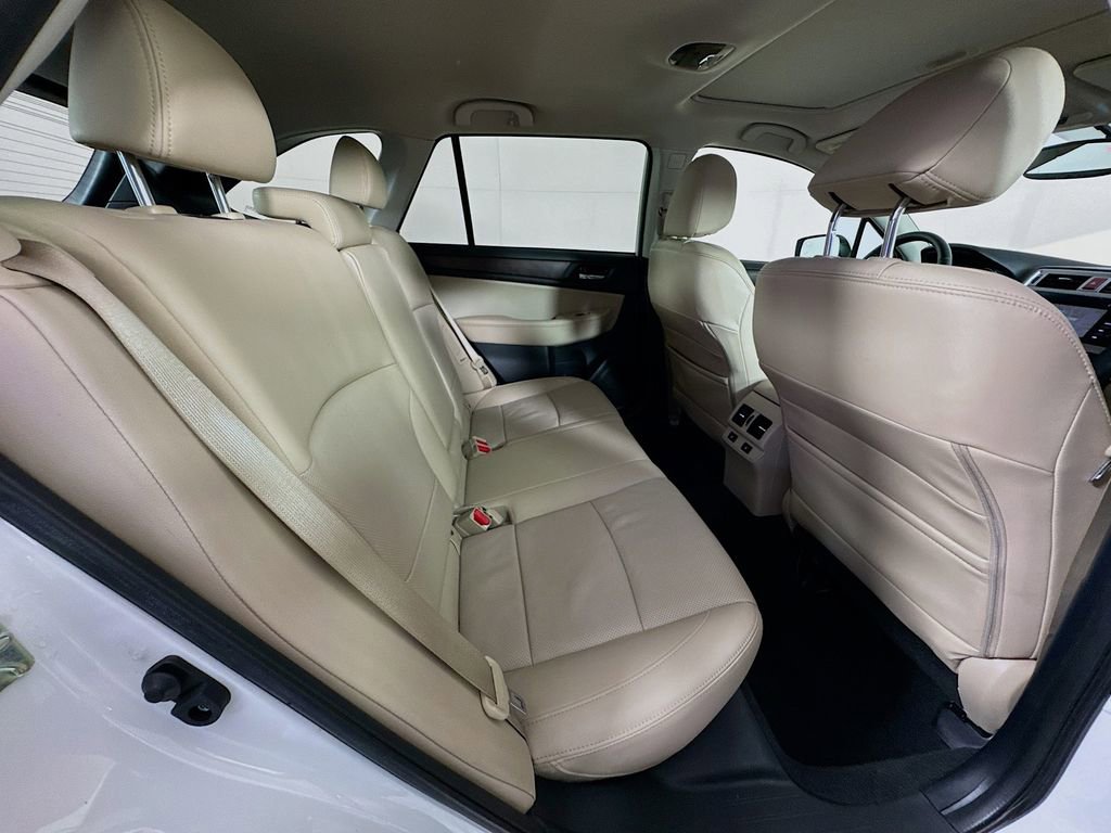 Used 2015 Subaru Outback 2.5i Limited image 34