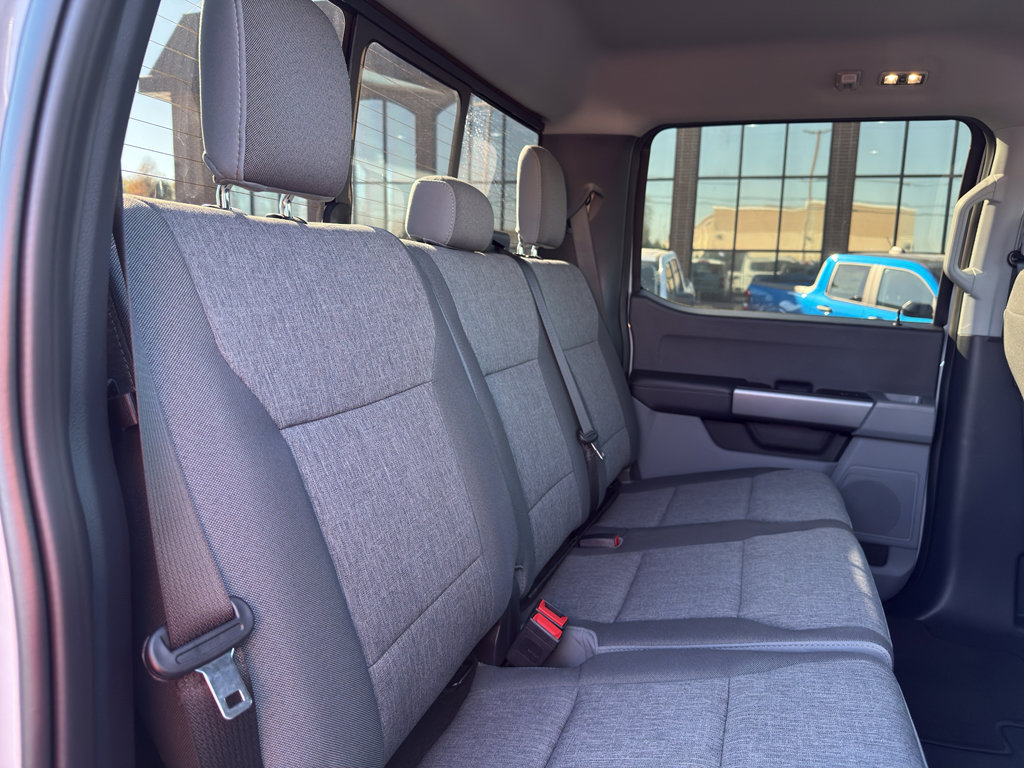 Used 2025 Ford F250 XL w/ STX Appearance Package image 30