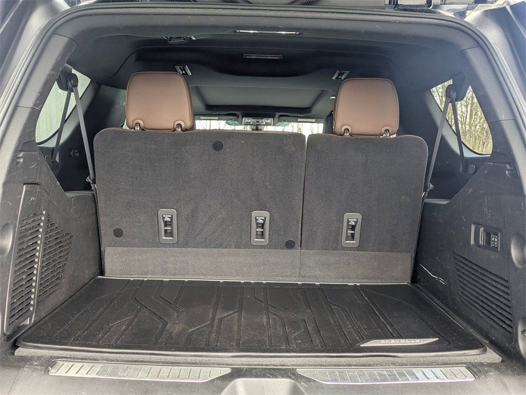 Certified 2021 Chevrolet Suburban High Country image 29