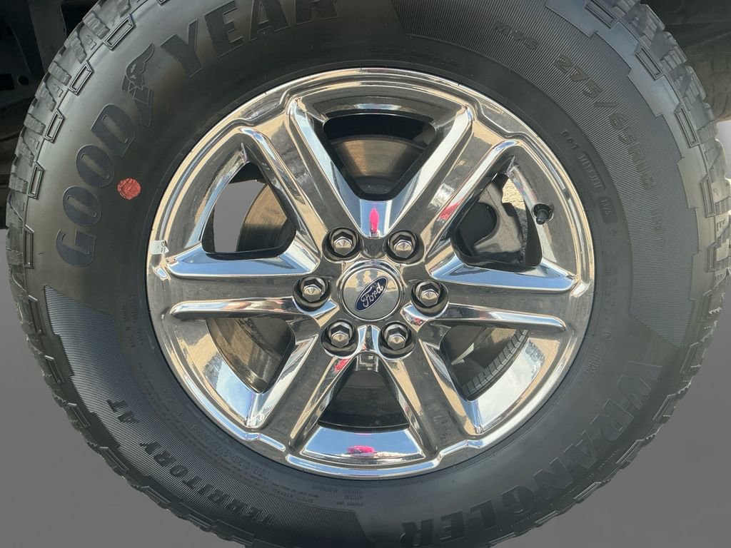 Used 2025 Ford F150 XLT w/ Equipment Group 301A Standard image 14