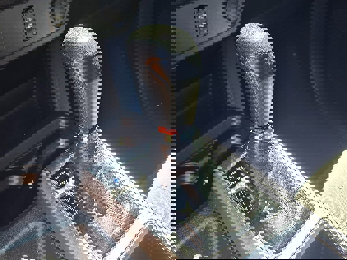 Used 2018 Toyota Tacoma SR5 image 34