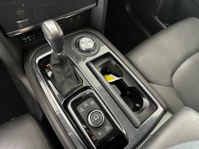 Used 2024 Nissan Armada SV w/ Cargo Package image 20