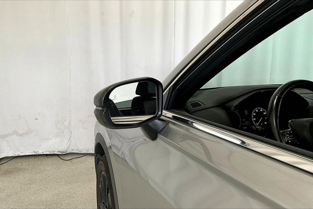 Used 2023 Honda CR-V Sport Touring image 10