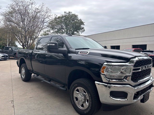 Used 2024 RAM 2500 Tradesman w/ Chrome Appearance Group AWD/4WD image 23