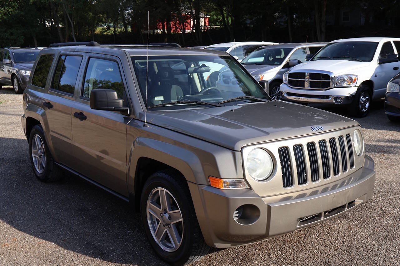 Used 2008 Jeep Patriot Sport FWD image 1