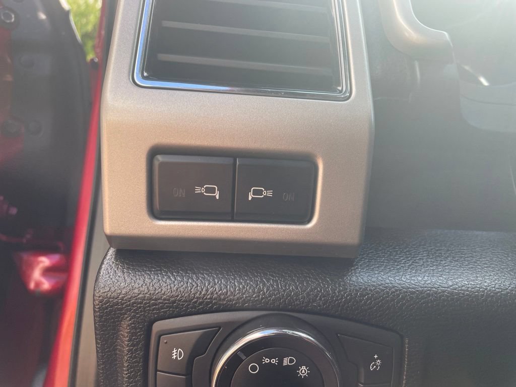 Certified 2019 Ford F150 Lariat AWD/4WD image 19