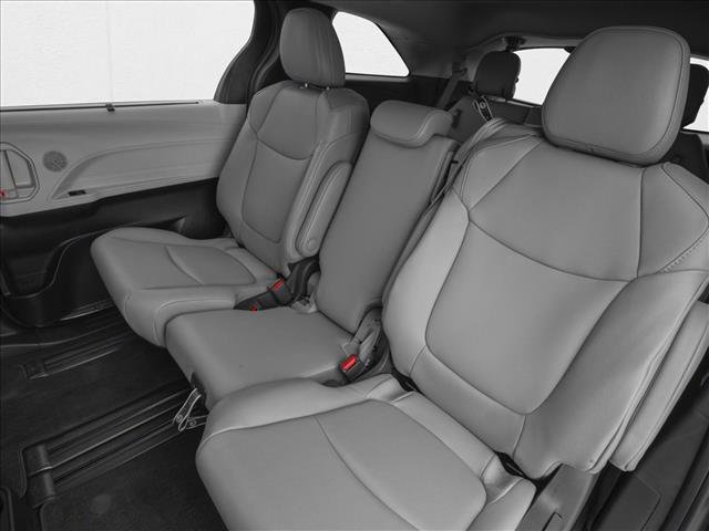 New 2026 Toyota Sienna XLE FWD image 9