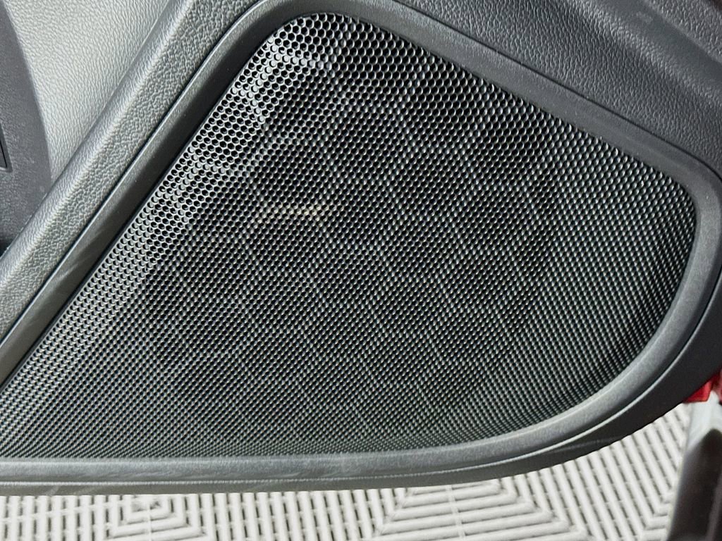 Used 2025 Subaru Outback Premium image 18