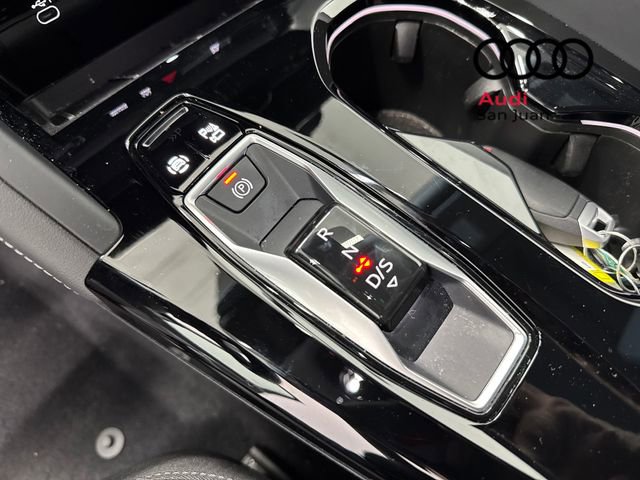 Certified 2025 Audi Q5 Premium w/ Convenience Package image 38