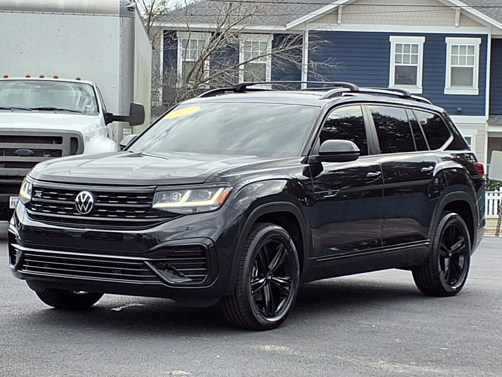 Used 2023 Volkswagen Atlas SEL R-Line