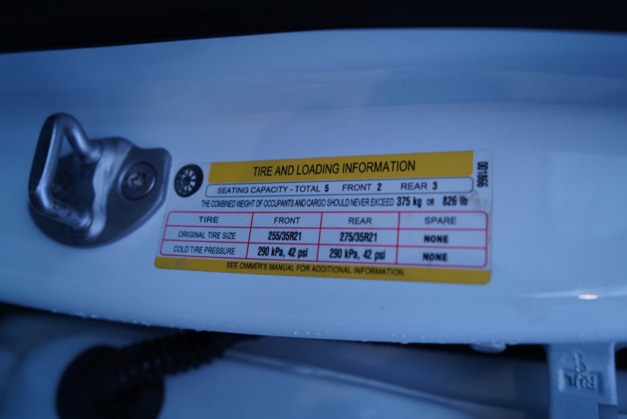 Used 2020 Tesla Model Y Performance image 32