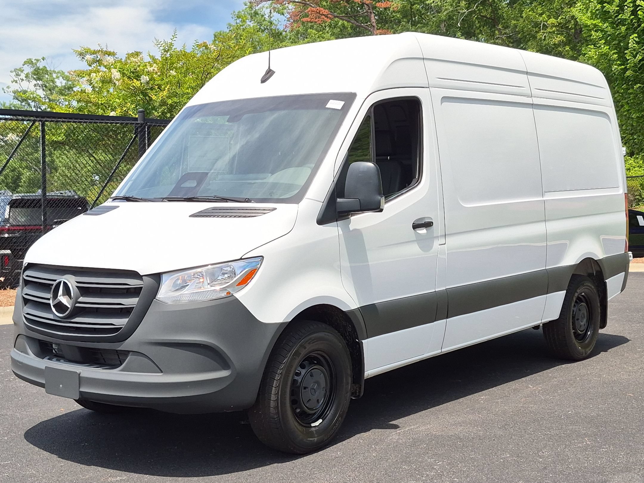 New 2025 Mercedes-Benz Sprinter 2500 image 5