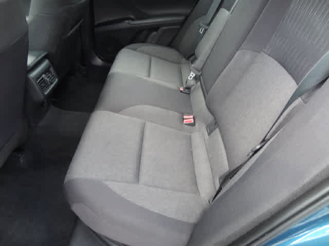 Used 2025 Toyota Camry LE FWD image 7