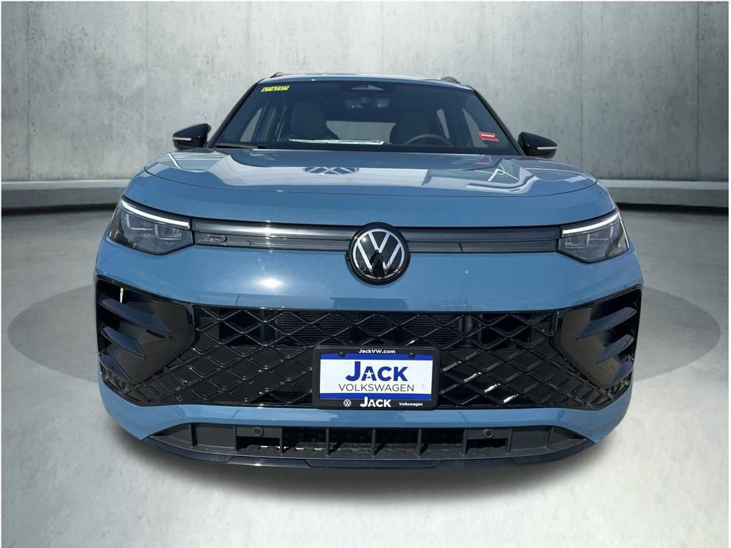 New 2026 Volkswagen Tiguan SE R-Line AWD/4WD image 8