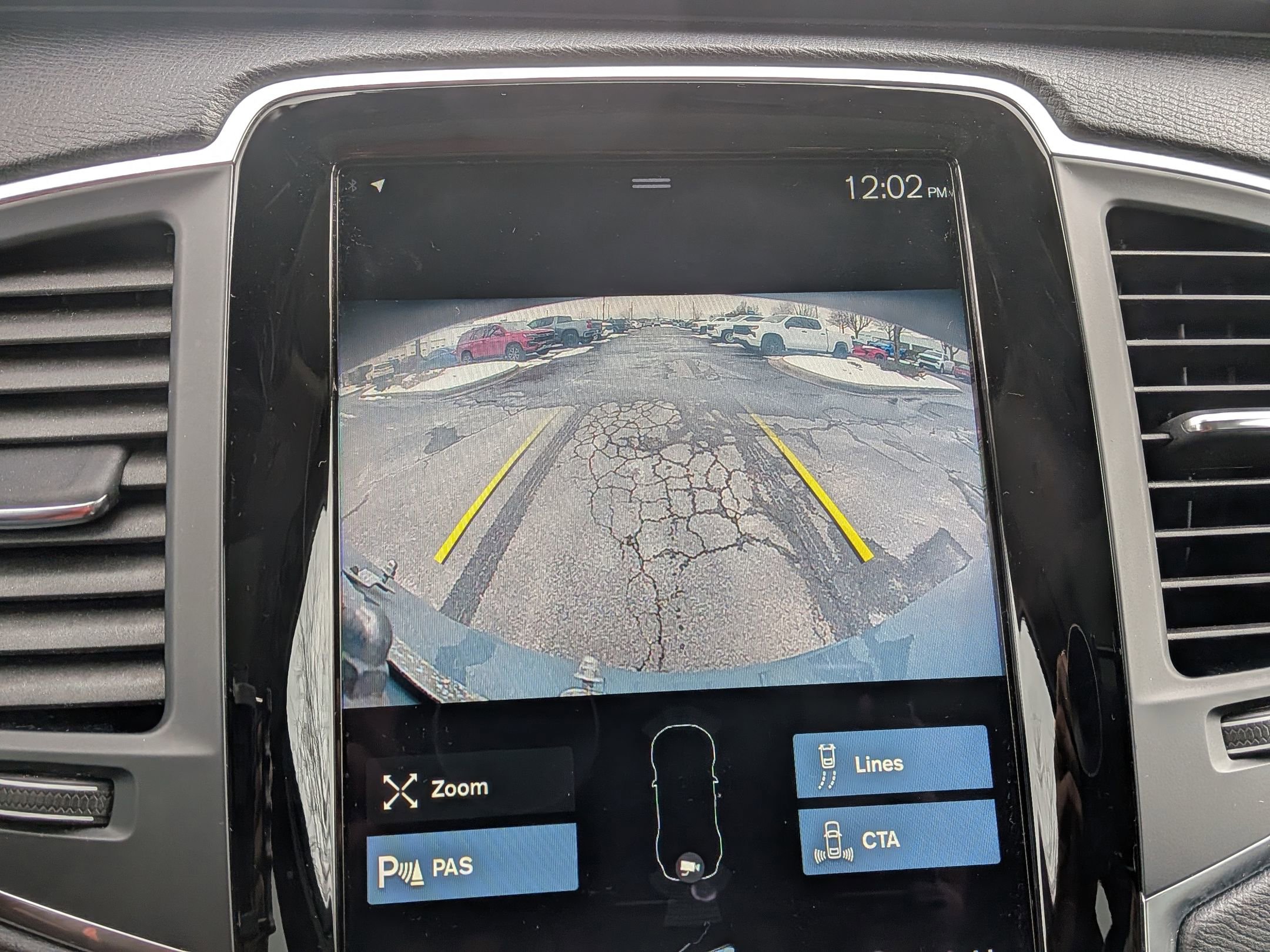 Used 2022 Volvo XC90 T5 Momentum w/ Climate Package image 29