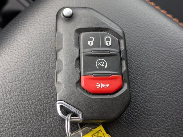 Certified 2023 Jeep Gladiator Mojave w/ LED Lighting Group image 25