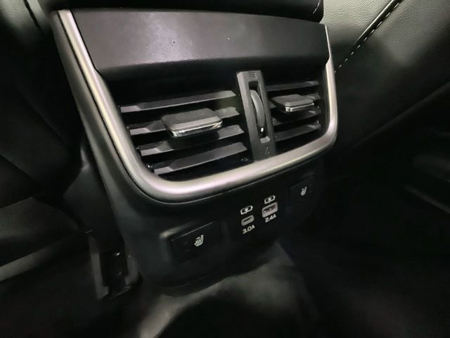 Used 2023 Subaru Outback Touring XT AWD/4WD image 21