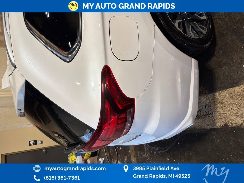 Used 2018 Mitsubishi Outlander SEL image 45