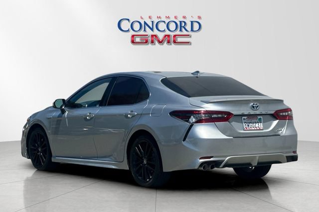Used 2021 Toyota Camry XSE FWD image 6