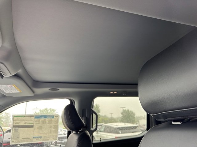 New 2025 Ford F350 Lariat w/ Lariat Ultimate Package image 12