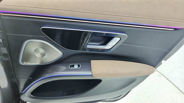 Used 2023 Mercedes-Benz EQS 450+ Sedan image 27