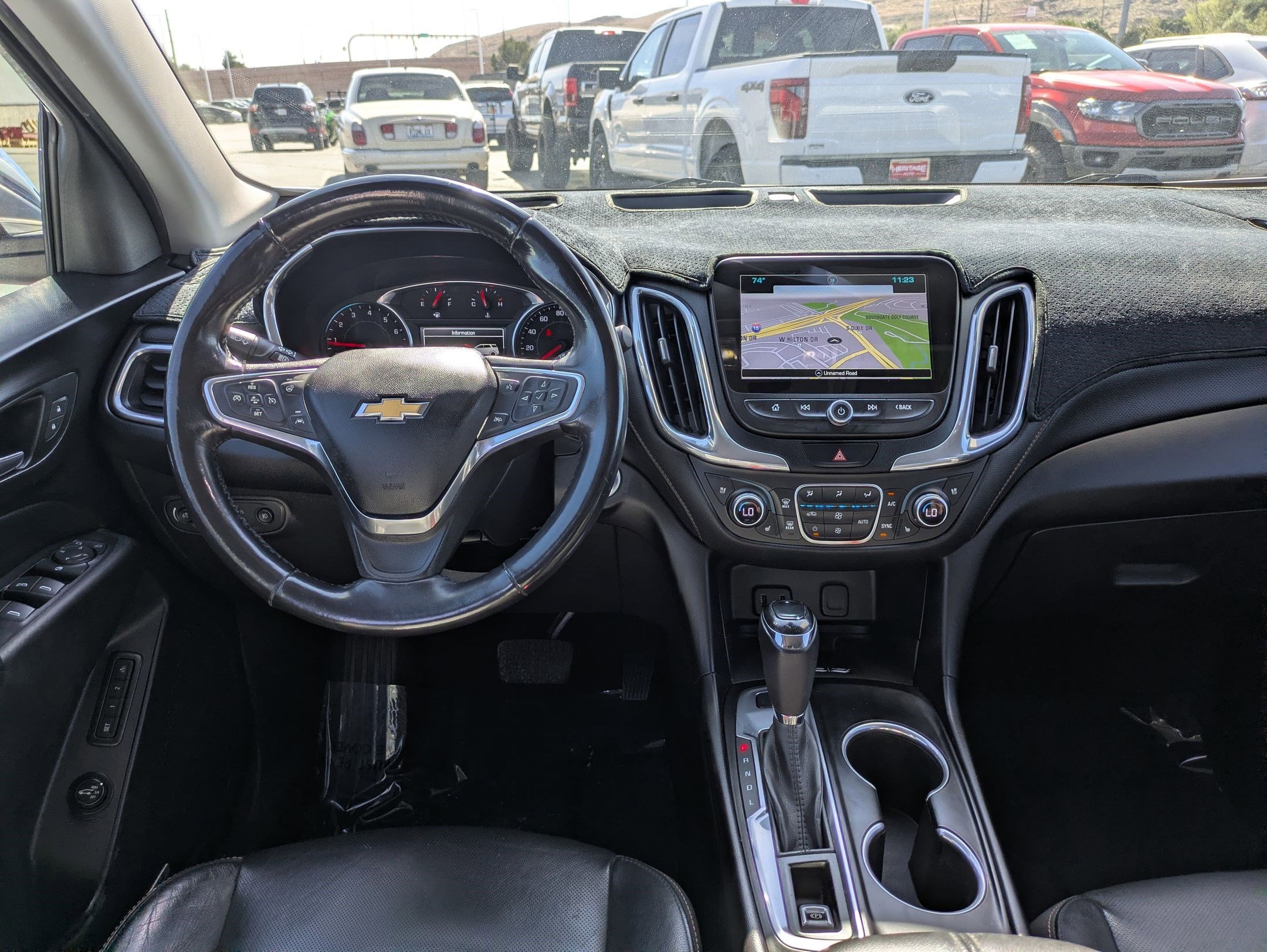 Used 2018 Chevrolet Equinox Premier image 29