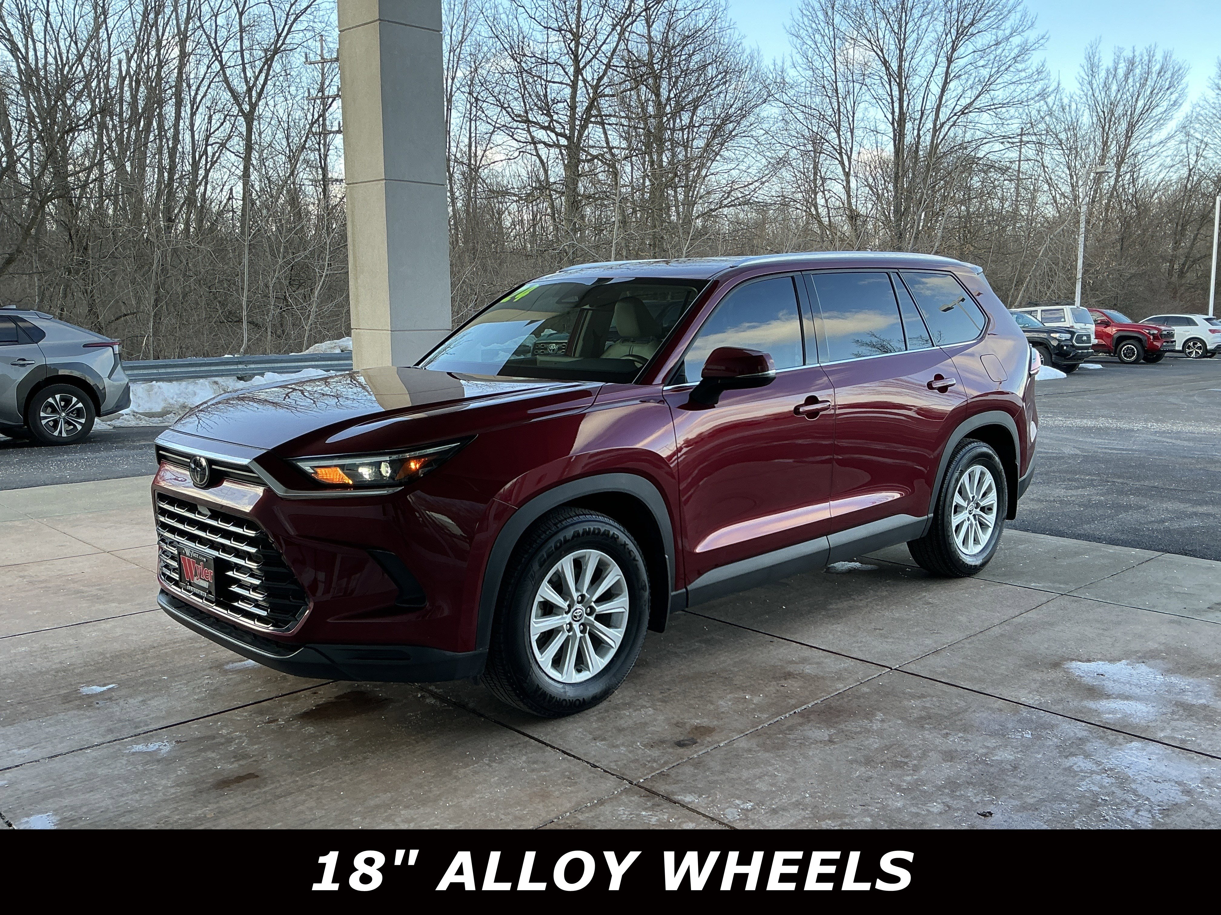 Certified 2024 Toyota Grand Highlander XLE image 3