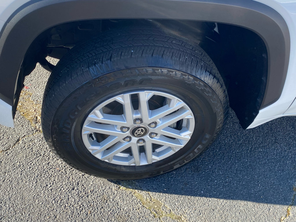 Used 2025 Toyota Tundra SR5 w/ SR5 Premium Package image 17