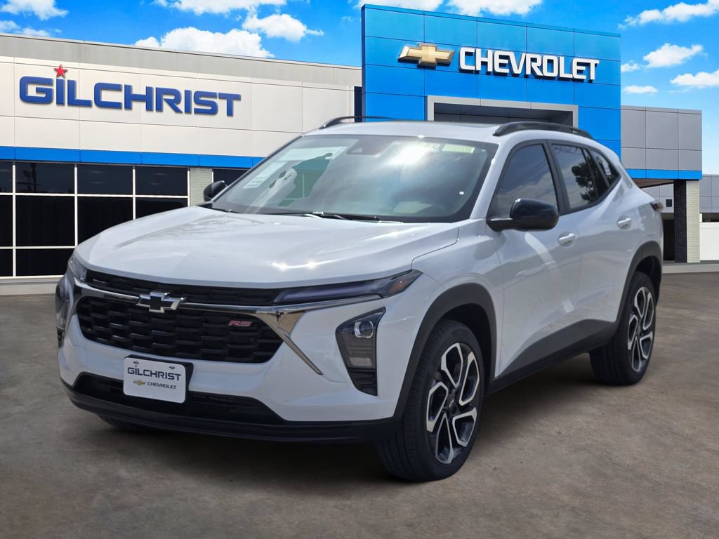 New 2026 Chevrolet Trax RS w/ Sunroof Package FWD image 4