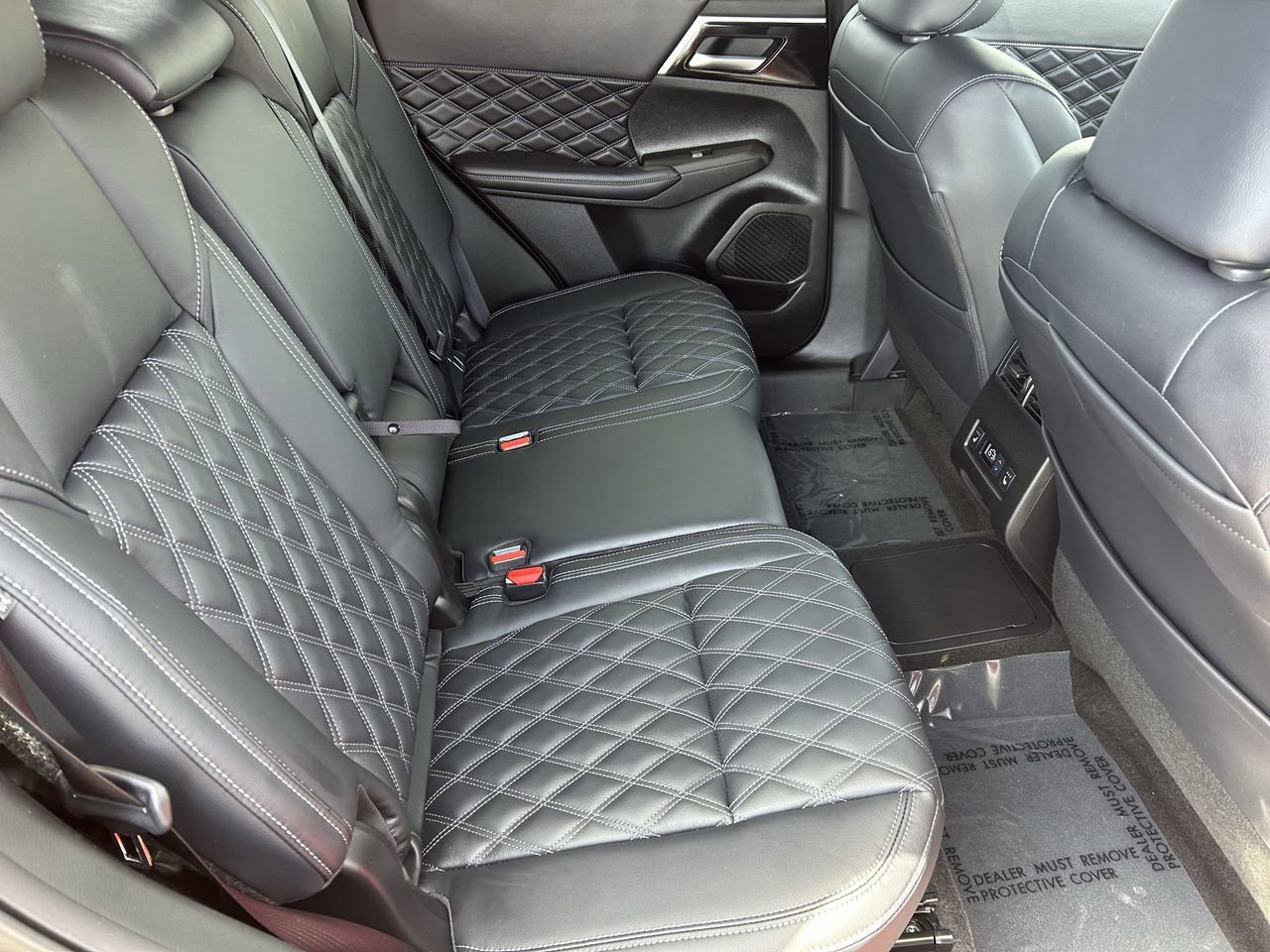 New 2026 Nissan Rogue Platinum image 11