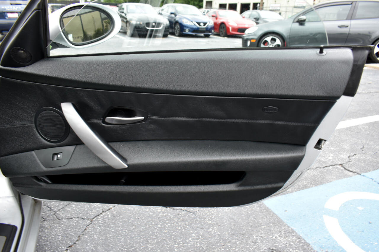 Used 2006 BMW Z4 3.0i image 38