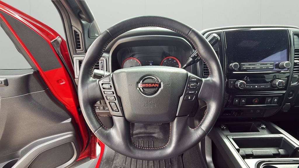 Used 2021 Nissan Titan PRO-4X w/ Pro-4x Convenience Package AWD/4WD image 37