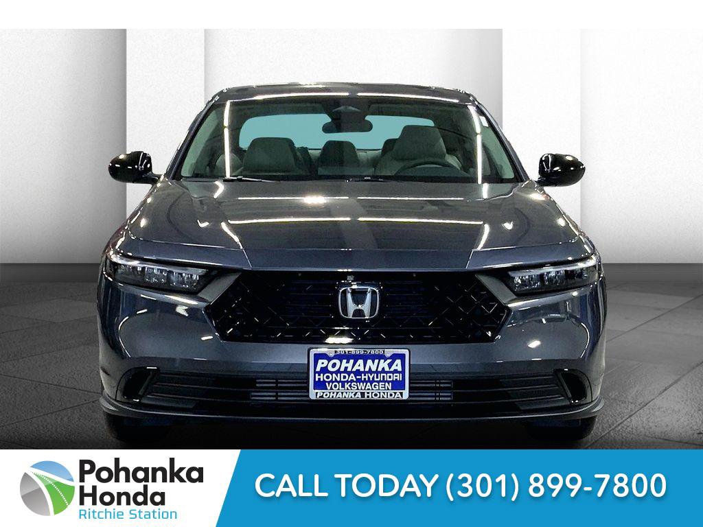 Used 2025 Honda Accord SE image 3