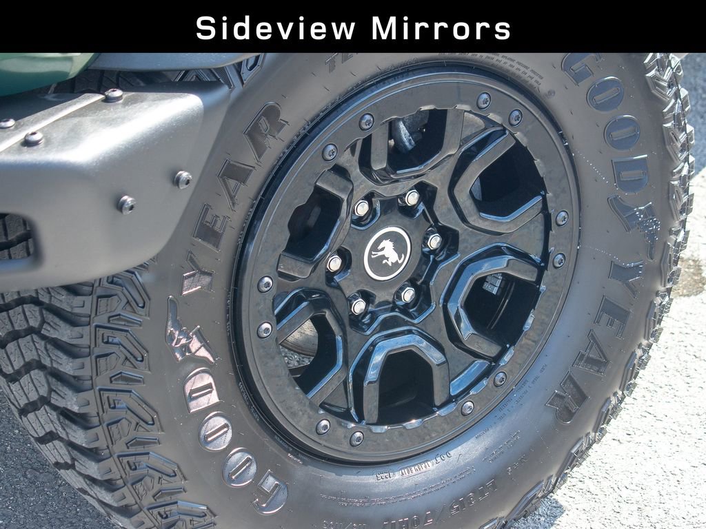 Used 2023 Ford Bronco Wildtrak image 9