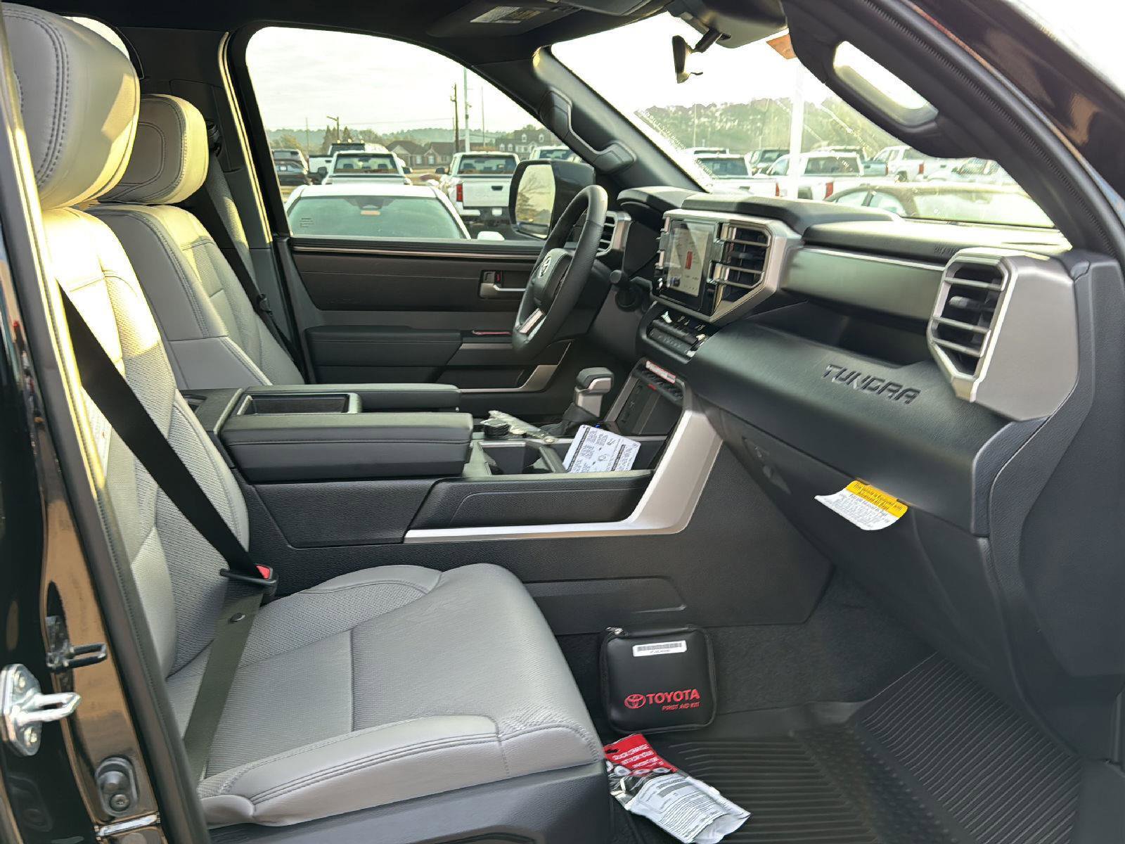New 2025 Toyota Tundra SR5 image 10