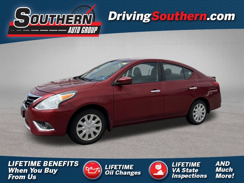 Used 2017 Nissan Versa SV w/ Fog Lights Package FWD image 1