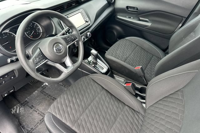 Used 2021 Nissan Kicks S FWD image 11