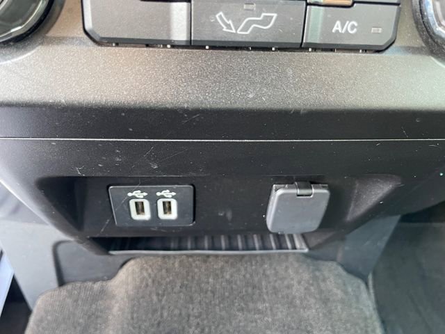 Used 2019 Ford F150 XLT AWD/4WD image 23