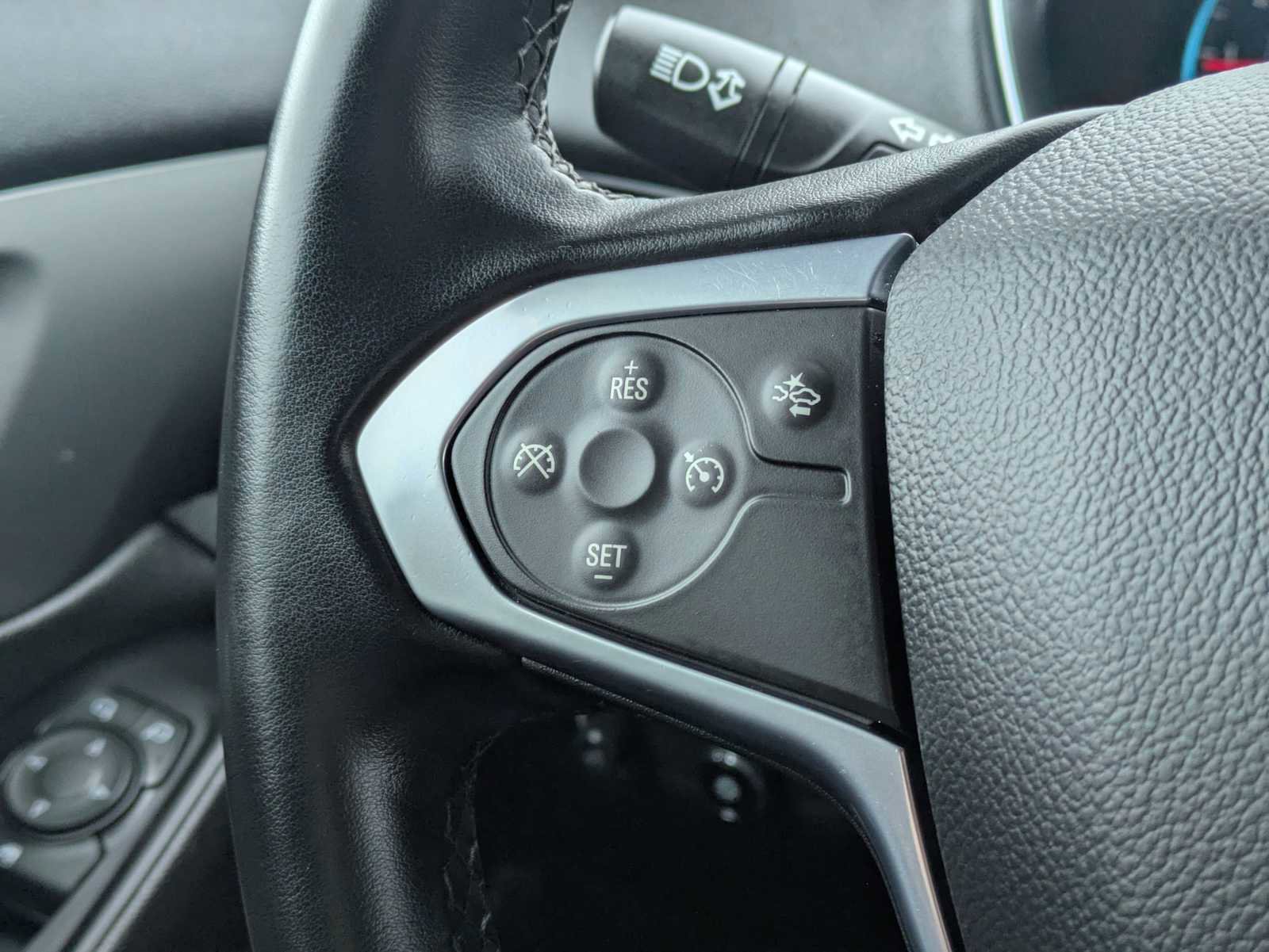 Used 2024 Chevrolet Traverse LT w/ LPO, Floor Liner Package AWD/4WD image 25