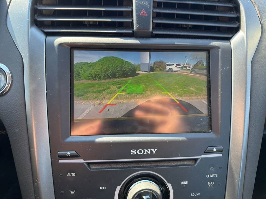 Used 2014 Ford Fusion Titanium FWD image 10