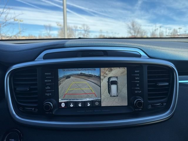 Used 2019 Kia Sorento SX image 31