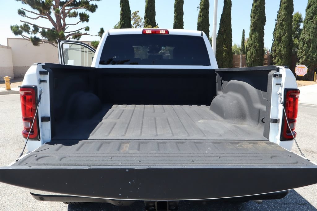 Used 2025 RAM 2500 Big Horn AWD/4WD image 38